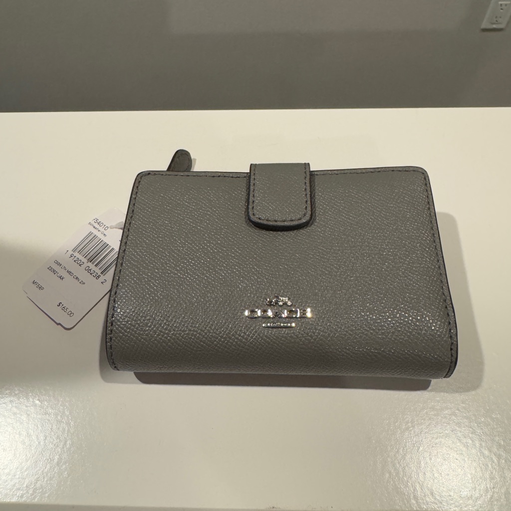 Coach Pebble Gray Leather Card Holder